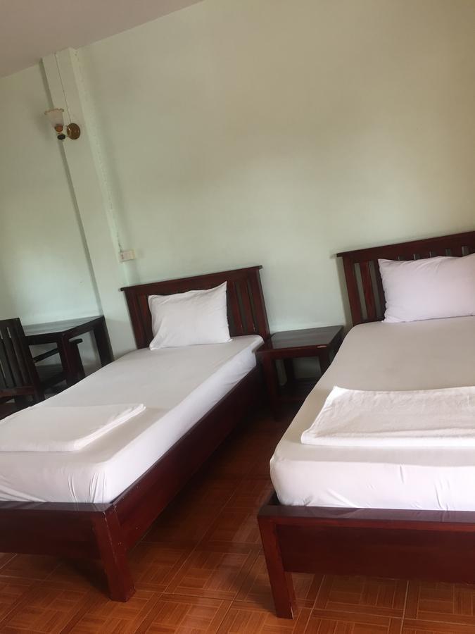 Poon Suk Hotel กบินทร์บุรี ภายนอก รูปภาพ